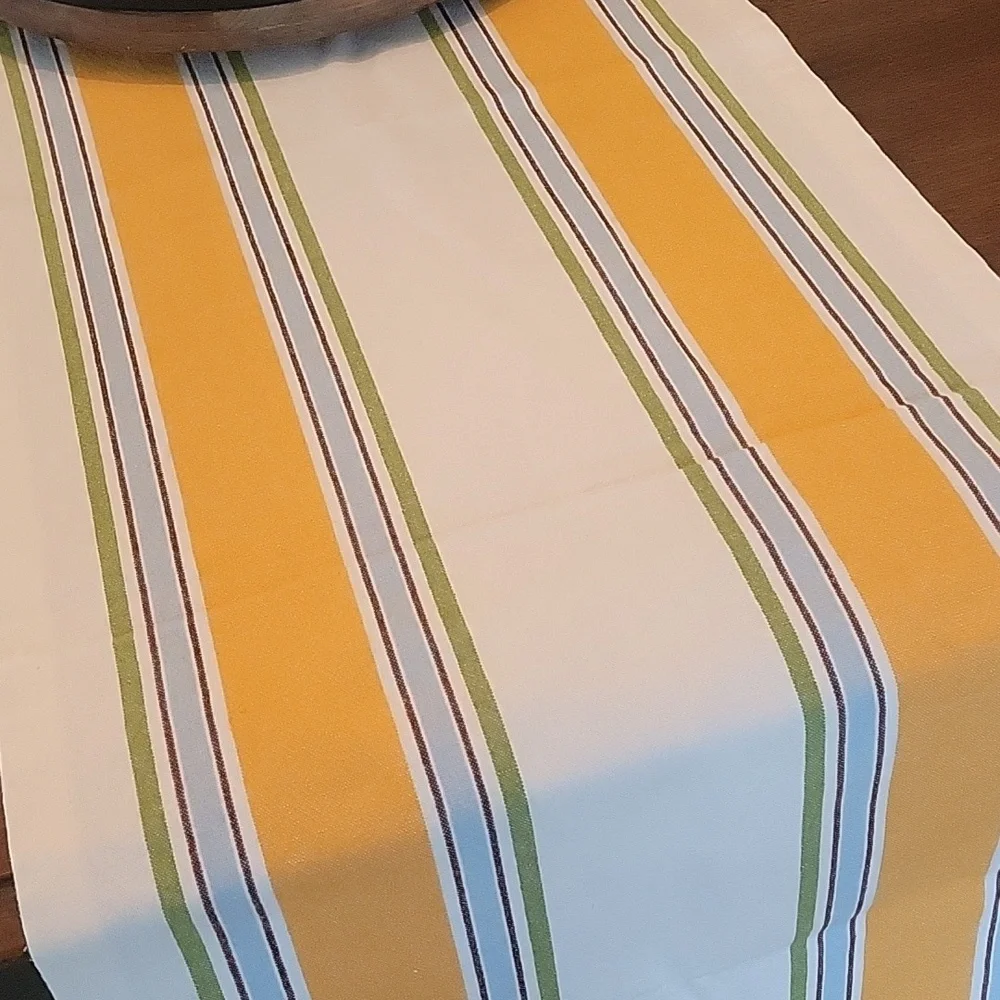 WILLIAMS SONOMA RUNNER ORANGE/YELLOW/WHITE/BLUE